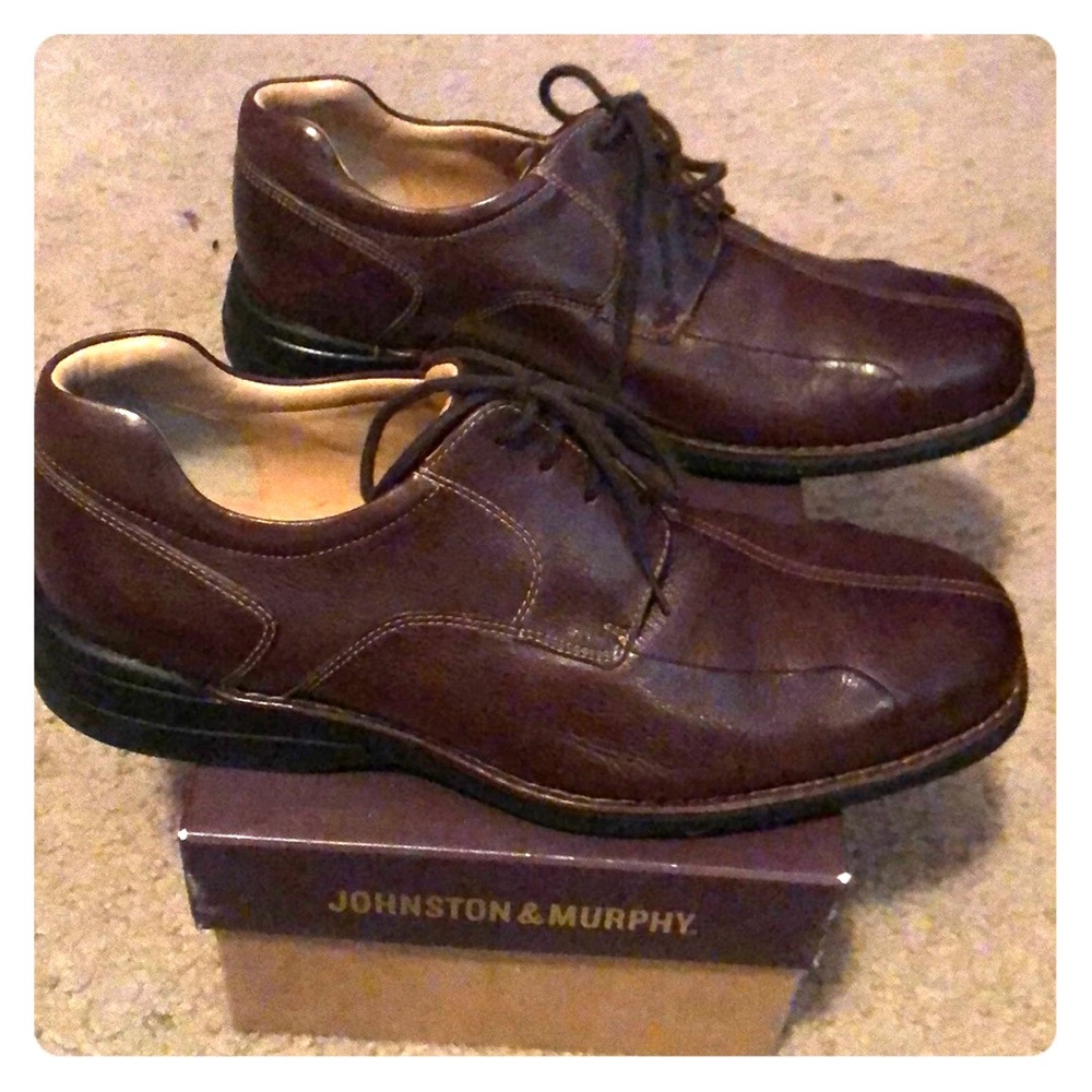 Johnston & Murphy